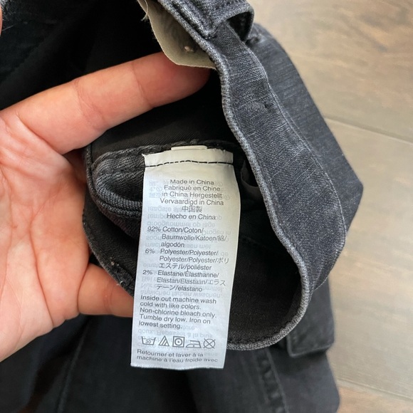 Madewell 10” high rise skinny jeans in Berkeley black - Picture 9 of 9